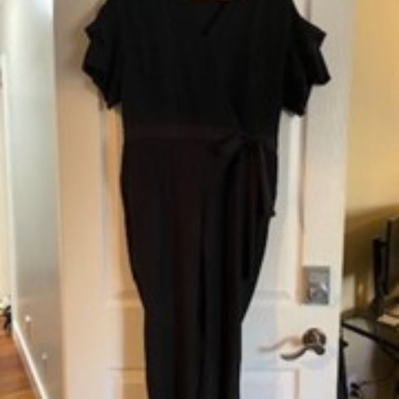 Banana Republic black jumpsuit (size 4) - Picture 1 of 2